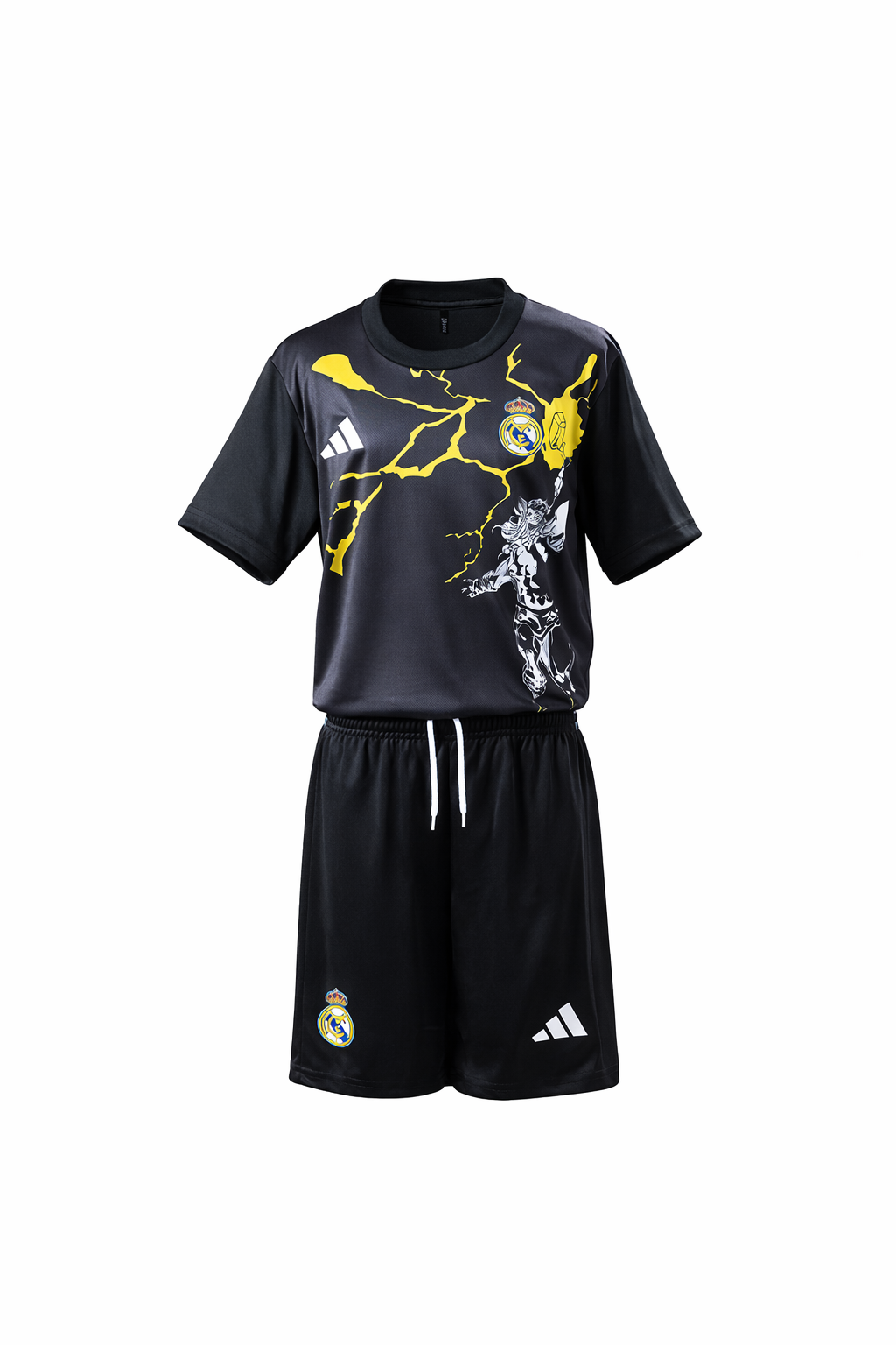 Equipación completa Real Madrid Edición Avengers 25-26 talla niño